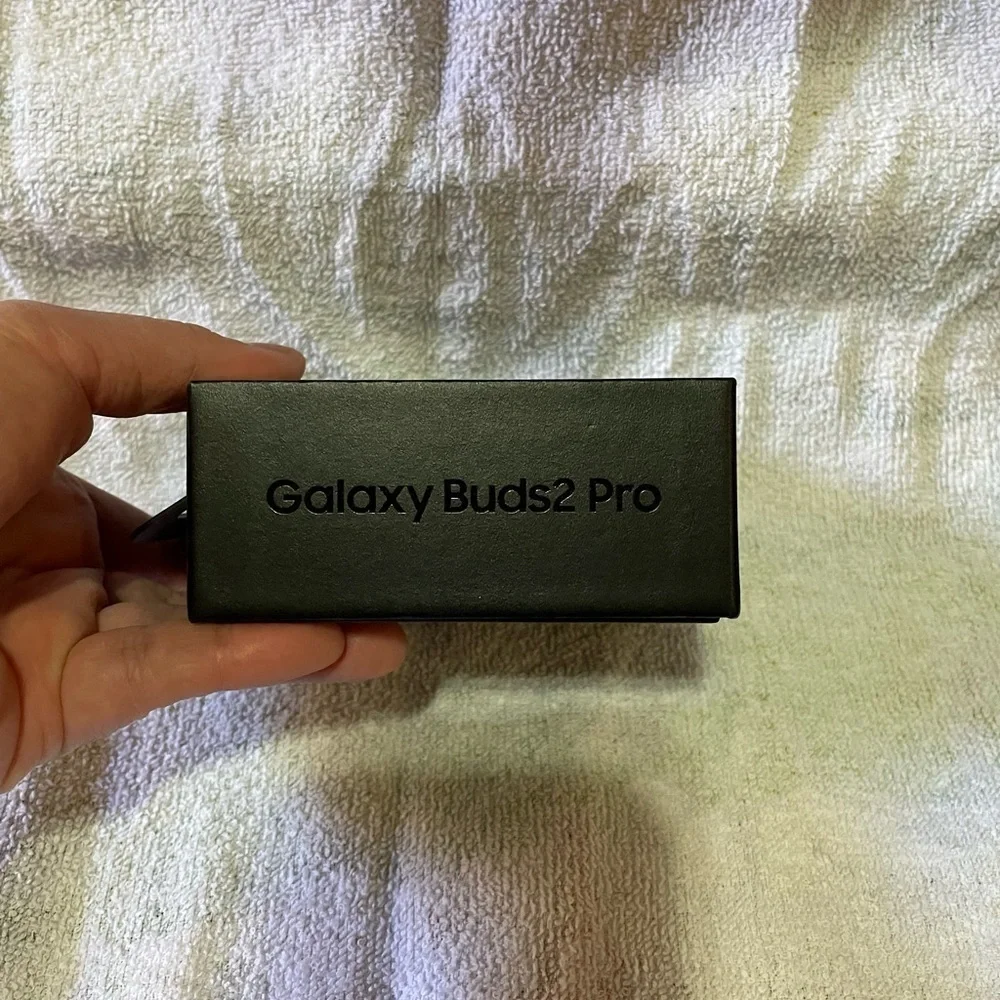 Samsung Galaxy Buds2 Pro True Wireless Bluetooth Earbuds PURPLE